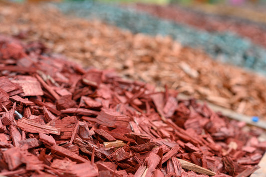 How Much Does a Load of Bulk Mulch Cover for Your Moline, IL Home? - Raney Tree Care